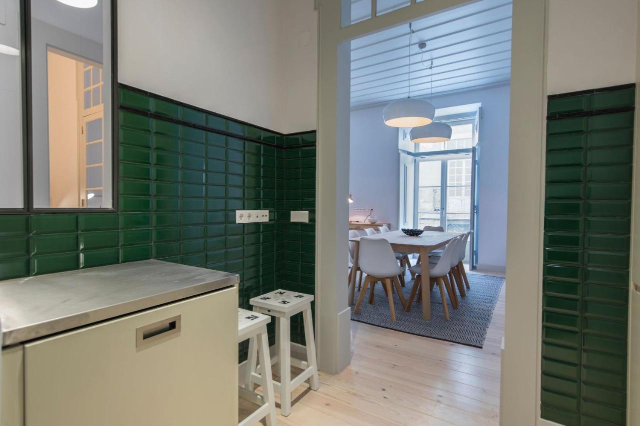 Lovelystay - Charming 3 Bedroom Wonder Downtown Lisboa Exteriör bild