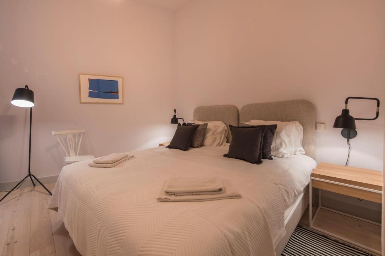 Lovelystay - Charming 3 Bedroom Wonder Downtown Lisboa Exteriör bild