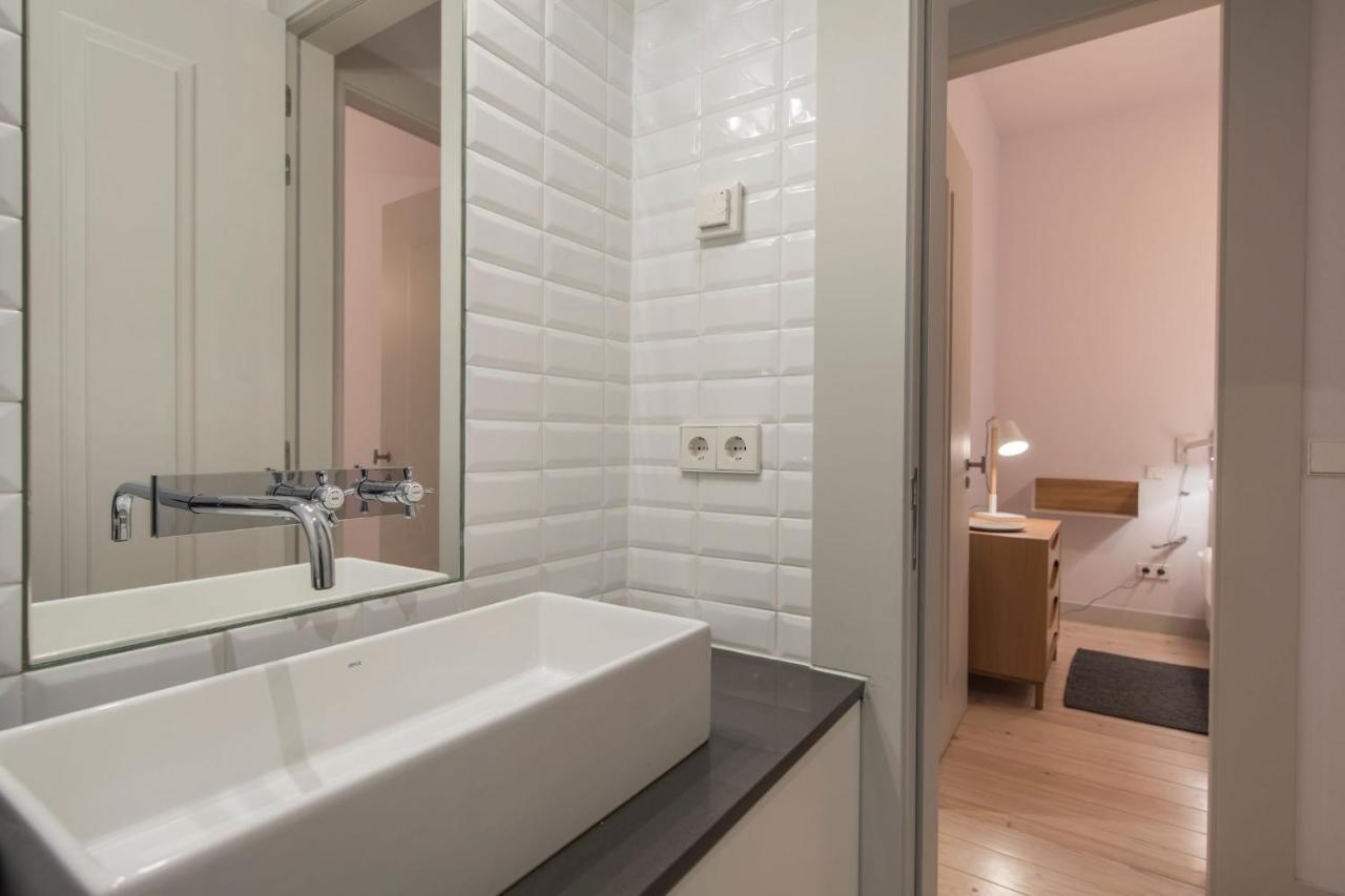 Lovelystay - Charming 3 Bedroom Wonder Downtown Lisboa Exteriör bild