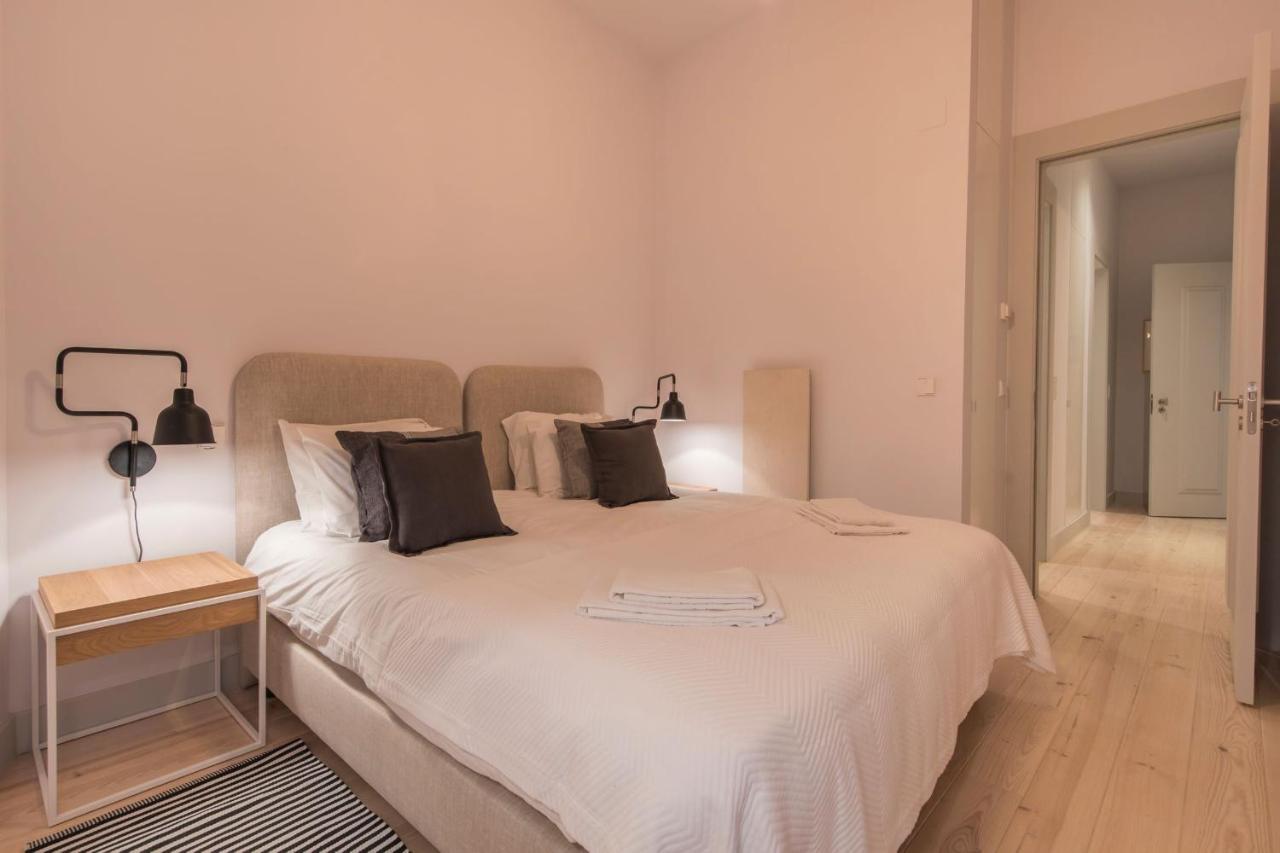 Lovelystay - Charming 3 Bedroom Wonder Downtown Lisboa Exteriör bild