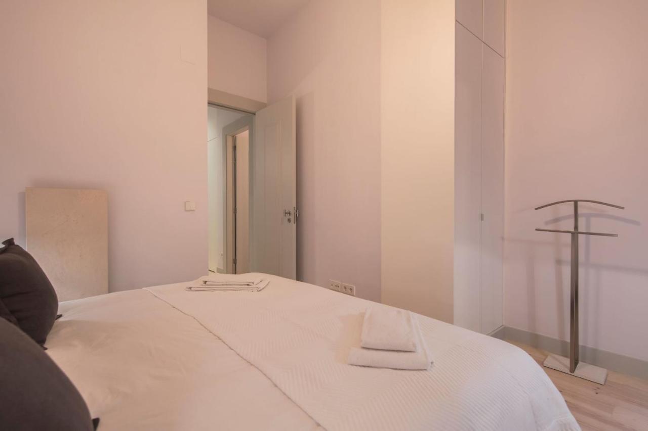 Lovelystay - Charming 3 Bedroom Wonder Downtown Lisboa Exteriör bild