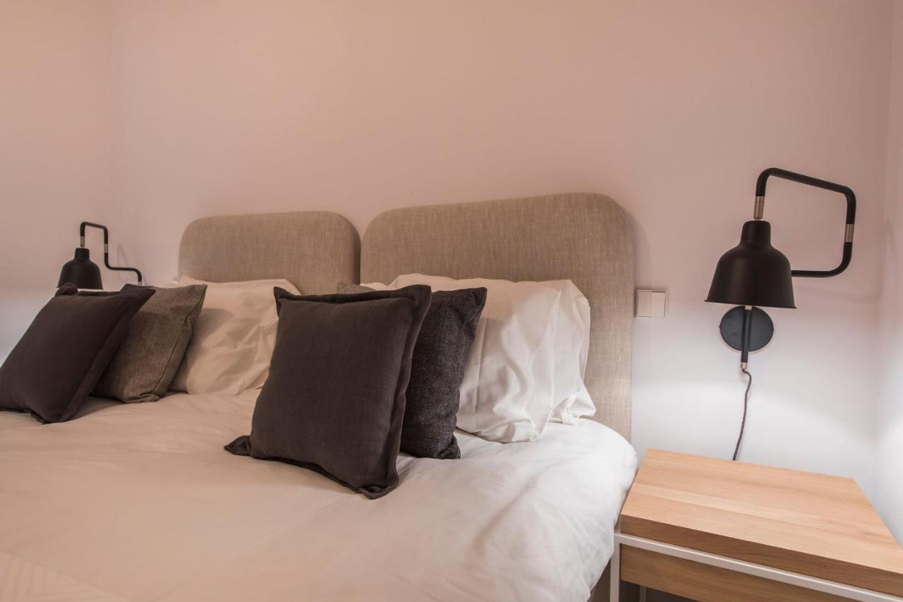 Lovelystay - Charming 3 Bedroom Wonder Downtown Lisboa Exteriör bild