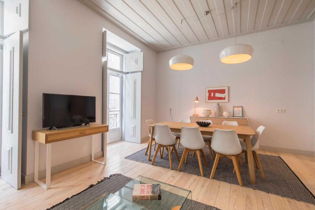 Lovelystay - Charming 3 Bedroom Wonder Downtown Lisboa Exteriör bild